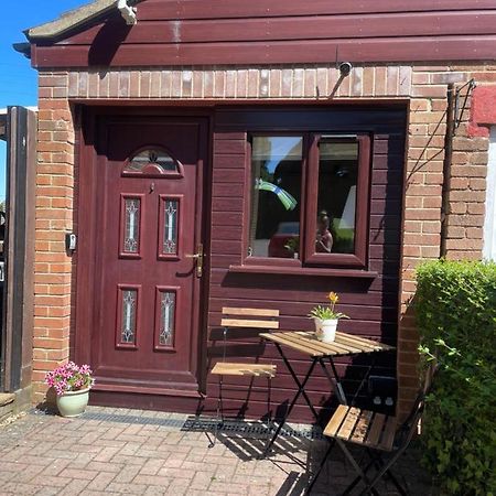 The Cotswold Nook Dursley Exterior foto