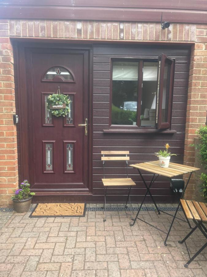The Cotswold Nook Dursley Exterior foto